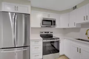 166-10 Powells Cove Blvd, Whitestone, NY 11357 - Photo 10