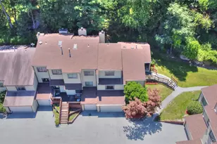 15 Ash Ct, Highland Mills, NY 10930 - Photo 2