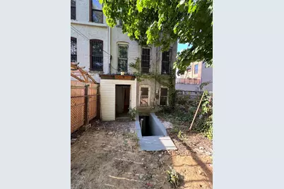 598 Monroe Street, Brooklyn, NY 11221 - Photo 6