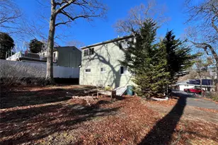 370 Boulder St, Ronkonkoma, NY 11779 - Photo 8