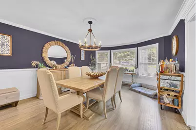 426 Wolf Hill Road, Dix Hills, NY 11746 - Photo 18