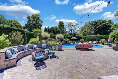 426 Wolf Hill Road, Dix Hills, NY 11746 - Photo 42