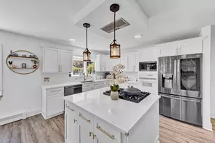 426 Wolf Hill Rd, Dix Hills, NY 11746 - Photo 14