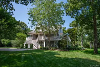 13 Peathole Lane, Bellport, NY 11713 - Photo 4
