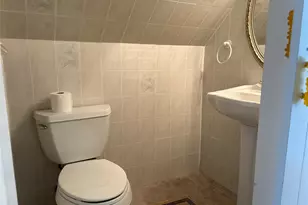 69-11 180th St, Fresh Meadows, NY 11365 - Photo 18