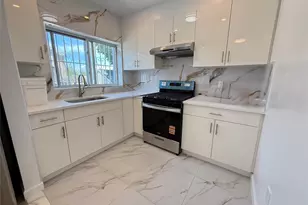51-74 72nd Pl, Woodside, NY 11377 - Photo 6
