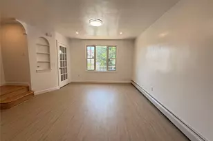 51-74 72nd Pl, Woodside, NY 11377 - Photo 4