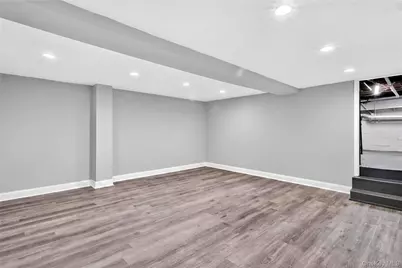 117 Walnut Street, West Hempstead, NY 11552 - Photo 12
