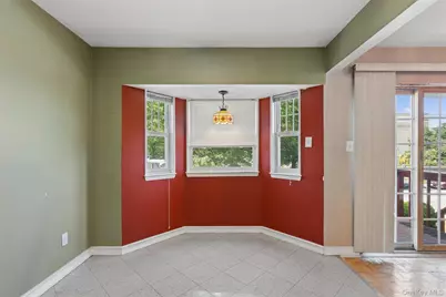 1601 Johnson Avenue #16, Elmont, NY 11003 - Photo 14