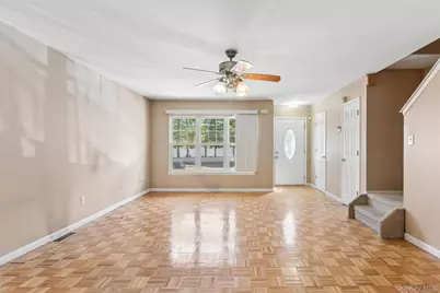 1601 Johnson Avenue #16, Elmont, NY 11003 - Photo 8