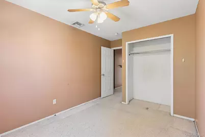 1601 Johnson Avenue #16, Elmont, NY 11003 - Photo 18
