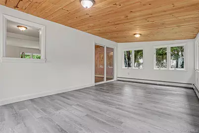 12 Roe Drive, Hyde Park, NY 12538 - Photo 10