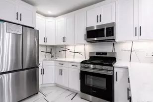 189 Legion St, Brooklyn, NY 11212 - Photo 6