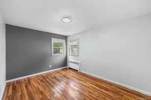 172-04 Amelia Rd, Jamaica, NY 11434 - Photo 14