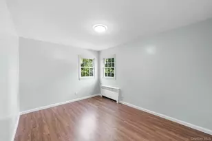 172-04 Amelia Rd, Jamaica, NY 11434 - Photo 22