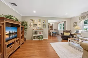 115 Autumn Dr, Hauppauge, NY 11788 - Photo 6