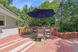 115 Autumn Dr, Hauppauge, NY 11788 - Photo 36