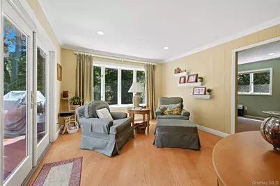 115 Autumn Drive, Hauppauge, NY 11788 - Photo 26