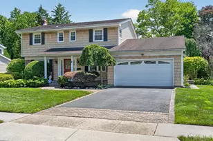 6 W Oak Hill, Oyster Bay, NY 11771 - Photo 2