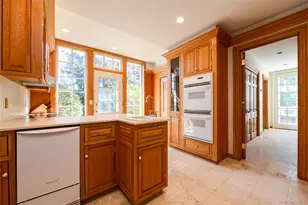 1 Pond Rd, Glen Cove, NY 11542 - Photo 8