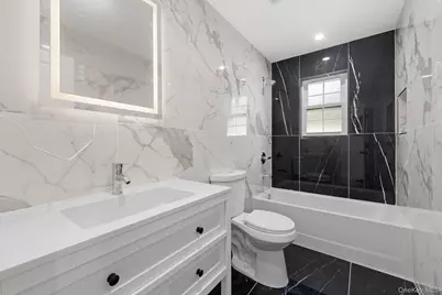 15815 N Conduit Avenue, Jamaica, NY 11434 - Photo 6