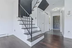 601 Chelsea Cove S, Hopewell Junction, NY 12533 - Photo 12