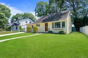 116 Spruce St, Massapequa Park, NY 11762 - Photo 4