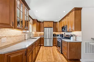116 Spruce St, Massapequa Park, NY 11762 - Photo 6