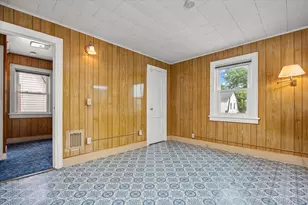 89-73 215th St, Queens Village, NY 11427 - Photo 18
