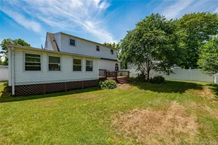 11 Spruce St, Islip, NY 11751 - Photo 34
