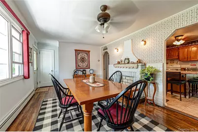 11 Spruce Street, Islip, NY 11751 - Photo 8