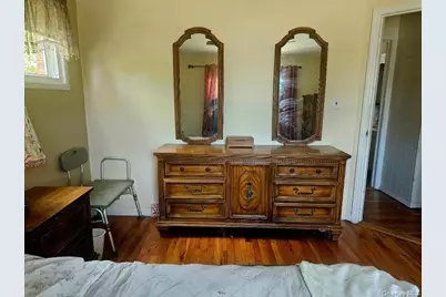 1916 Wilson Avenue, North Bellmore, NY 11710 - Photo 40