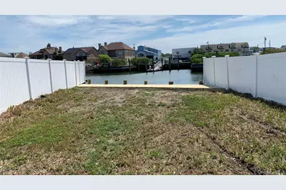 89 Ocean Avenue #A, Massapequa, NY 11758 - Photo 20