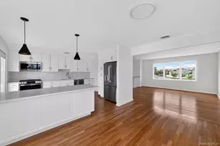 89 Ocean Ave, Massapequa, NY 11758 - Photo 4