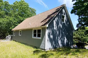 19 Manchester Rd, Rock Hill, NY 12775 - Photo 2