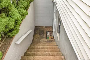 10 John St, Selden, NY 11784 - Photo 38