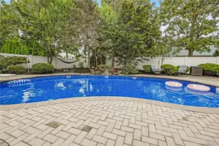 10 John St, Selden, NY 11784 - Photo 8