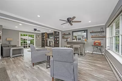 10 John Street, Selden, NY 11784 - Photo 14