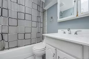 10 John St, Selden, NY 11784 - Photo 40