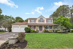 10 John St, Selden, NY 11784 - Photo 2