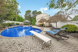 10 John St, Selden, NY 11784 - Photo 6