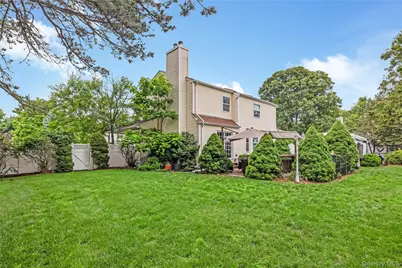 10 John Street, Selden, NY 11784 - Photo 44