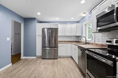 138 Kent Shore Drive, Carmel, NY 10512 - Photo 4