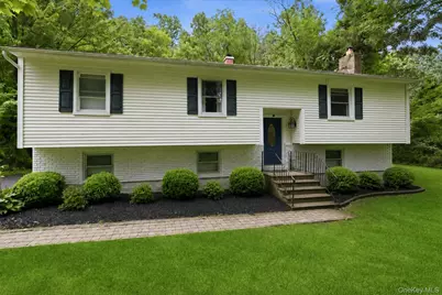 138 Kent Shore Drive, Carmel, NY 10512 - Photo 2
