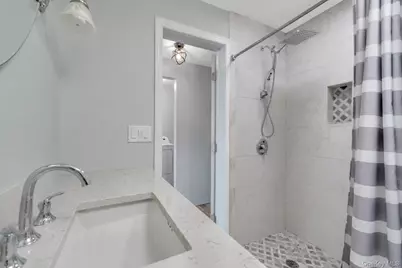55 Riverview Court, Oakdale, NY 11769 - Photo 24