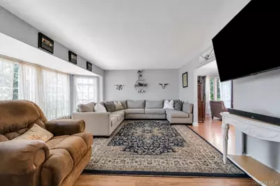 55 Riverview Court, Oakdale, NY 11769 - Photo 26