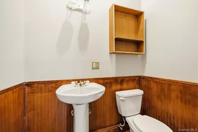 58 Leroy Place, Newburgh, NY 12550 - Photo 16
