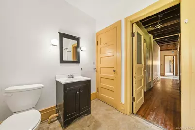 58 Leroy Place, Newburgh, NY 12550 - Photo 20