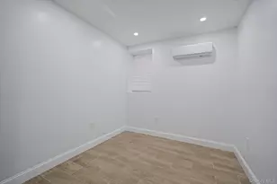 2775 Pond Pl, Bronx, NY 10458 - Photo 4