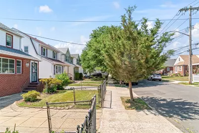 8952 218th Street, Queens Village, NY 11427 - Photo 32